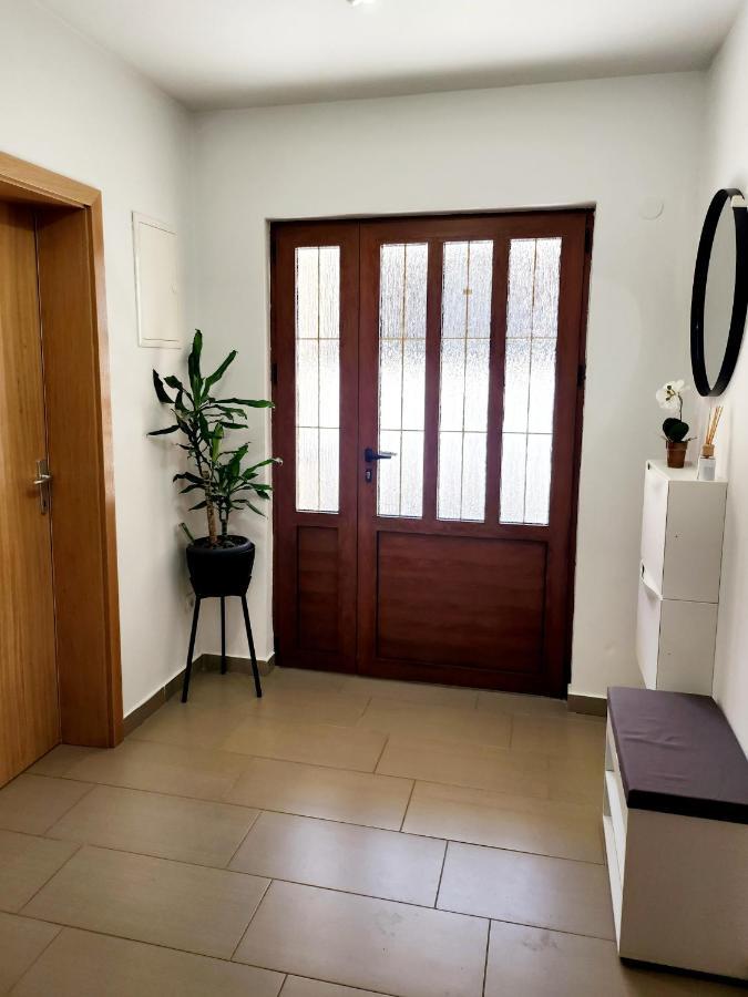 Apartament Ena Turanj Zewnętrze zdjęcie